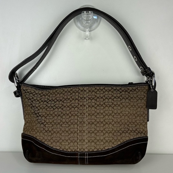 Coach Handbags - COACH VINTAGE SOHO HAMPTON SIGNATURE SHOULDER Y2K PURSE